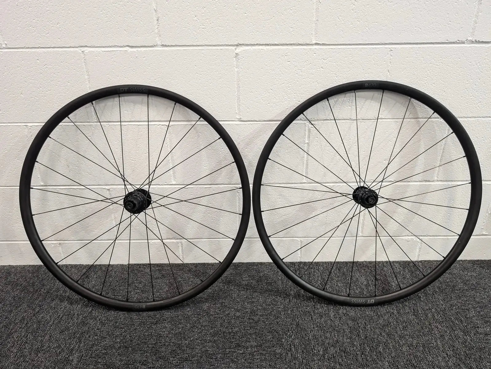 DT Swiss R470 Alloy Road Disc Wheelset - Second Spin