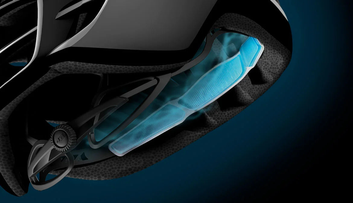 MET Manta Aero Road Helmet