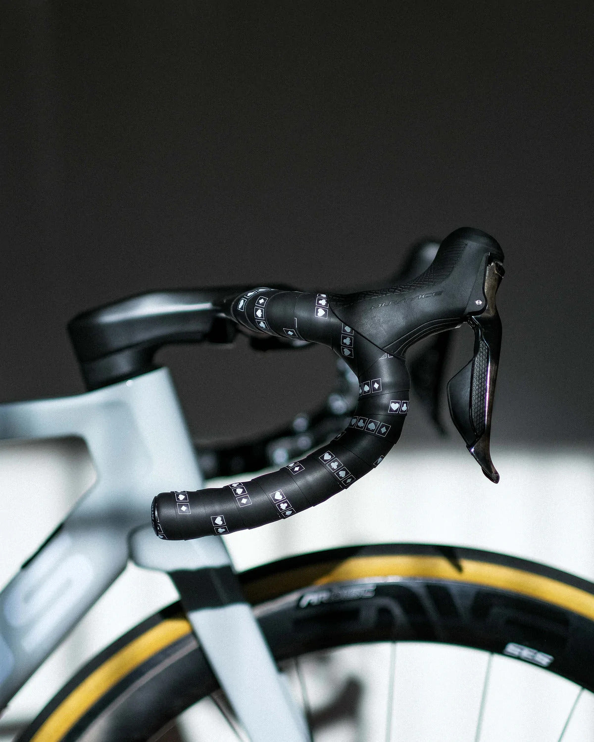 Escape vai e basta Bar Tape
