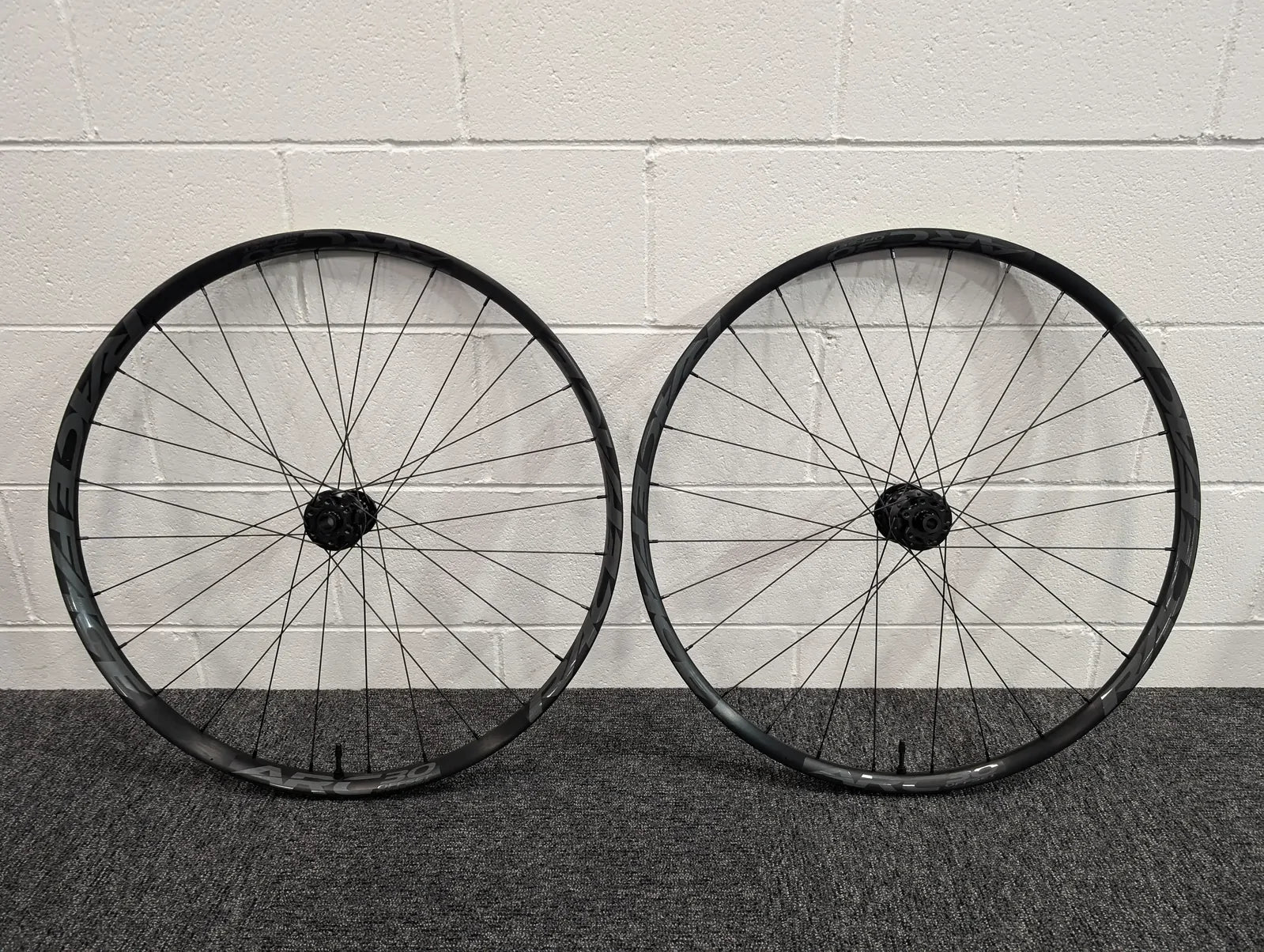 Race Face ARC 30 Offset - i9 1/1 Hubs - 29" Boost Spacing Wheelset - Sram XDR Freehub - Second Spin