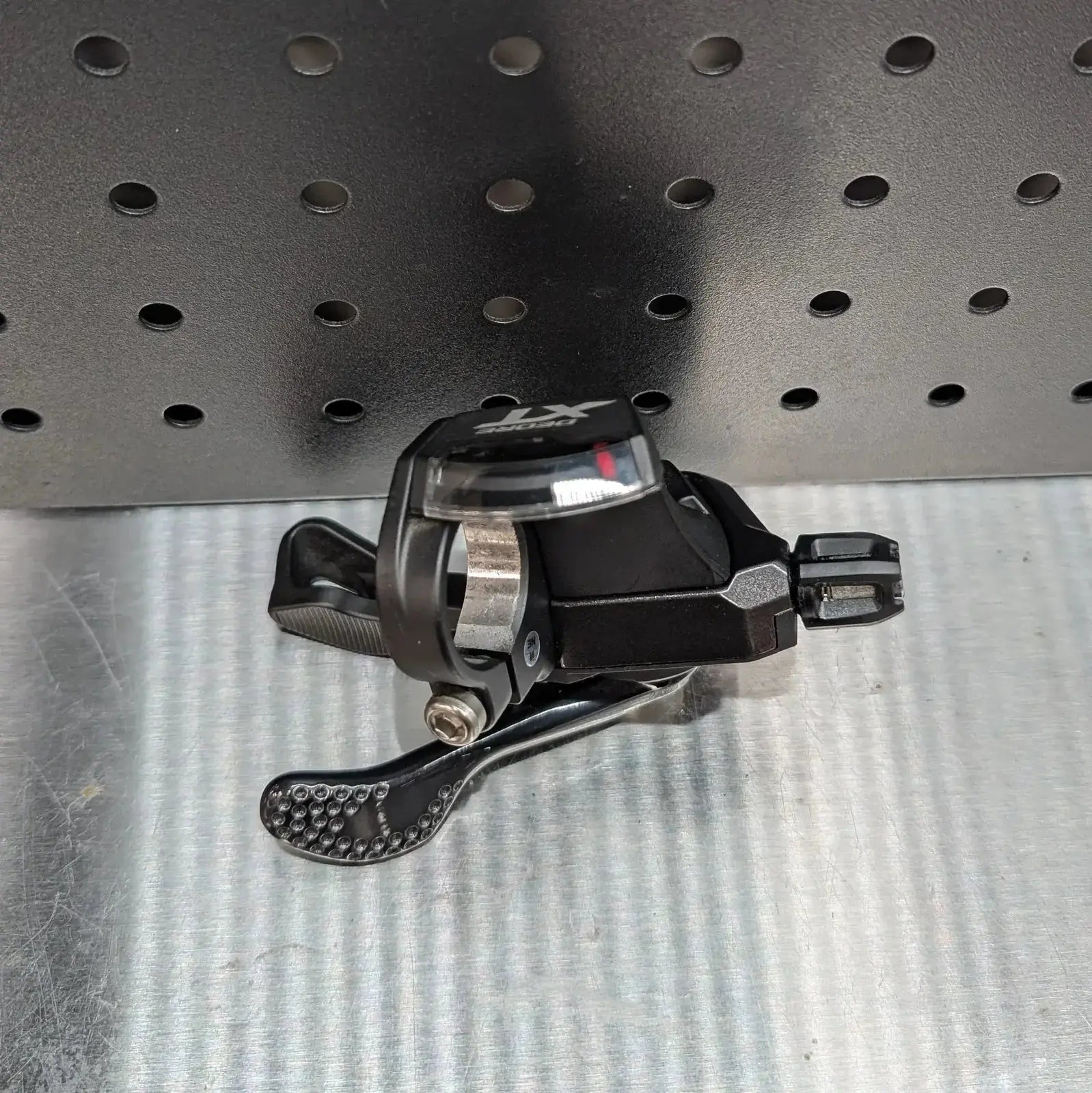 Shimano Deore XT SL-M8000 Left Shift Lever - Second Spin