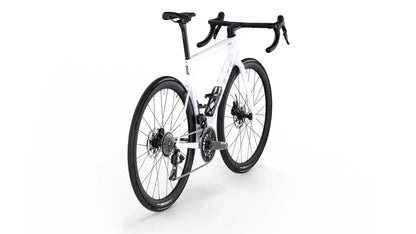 2026 BMC Teammachine SLR01 Three (White/Black/Grey)
