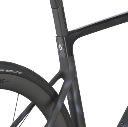 2025 Scott Addict RC 10 - Lightweight Climbing Road Bike